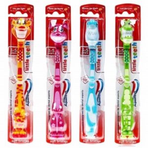 AQUAFRESH CEPILLO DENTAL LITTLE TEETH 3-5 AÑOS X UND